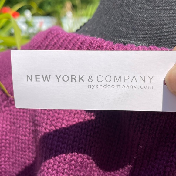 New York and Company Women's Aubergine and Silver Studs Sweater Size Large NWT - Picture 7 of 8